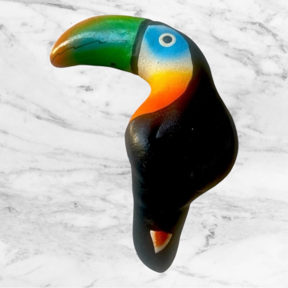 Gloria a Dios Ecuador Bird Vintage Ceramic Toucan